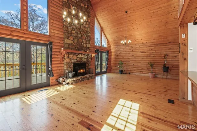 $475,000 | 11856 Castle Ranch Road, De Soto, MO 63020