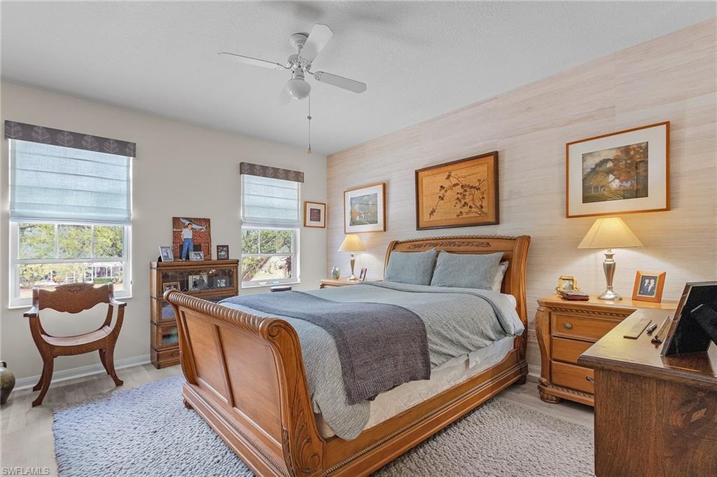 5677 Cove Circle Naples, FL 34119 - Photo 17 of 26