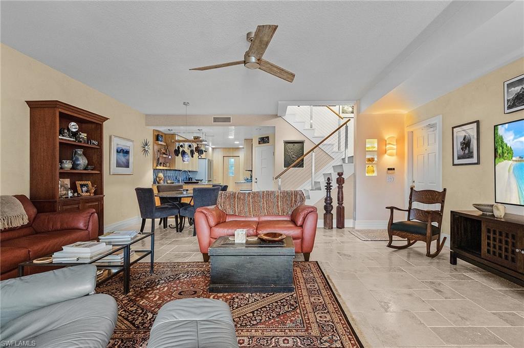 5677 Cove Circle Naples, FL 34119 - Photo 23 of 26