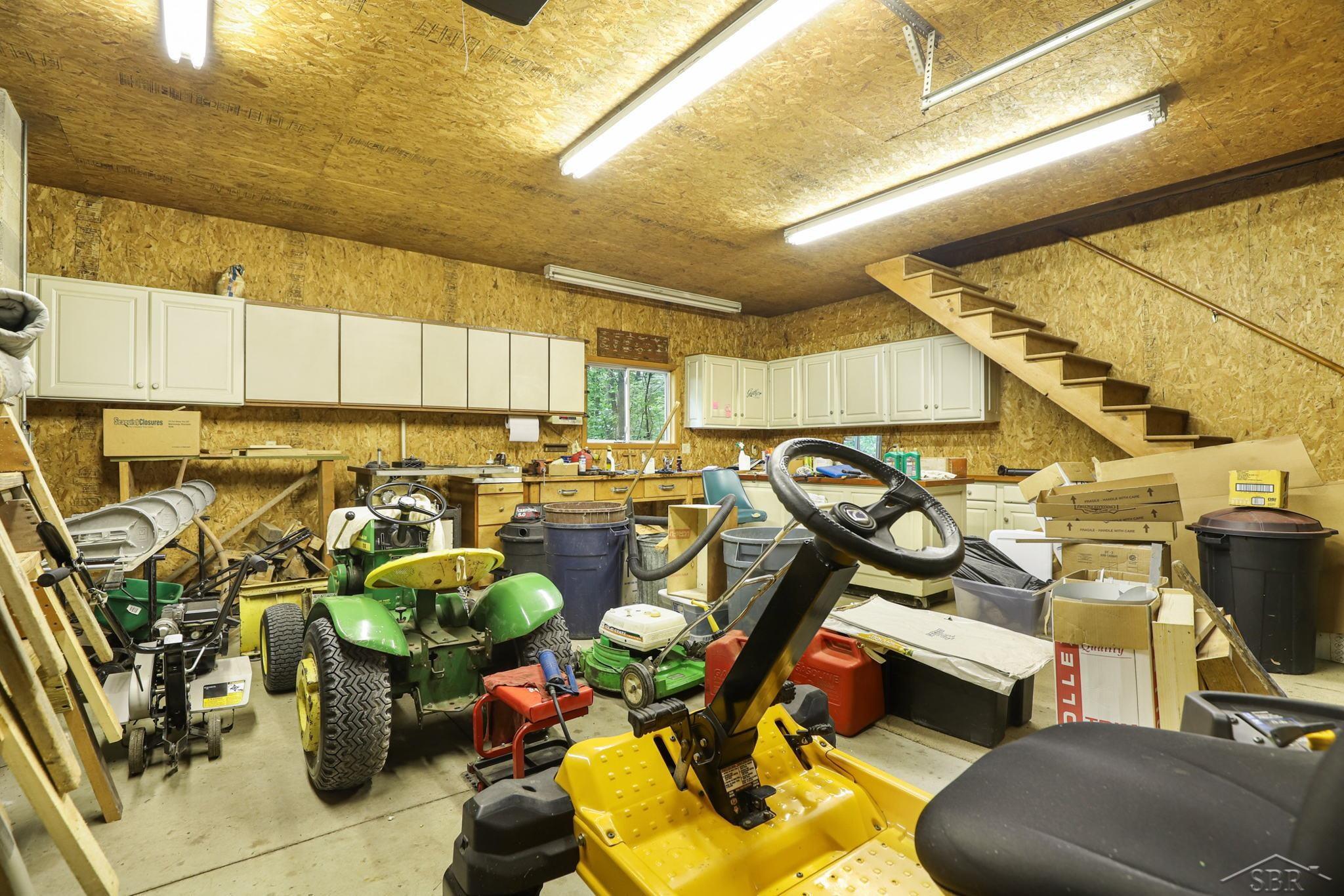 9527 Bender Road Frankenmuth, MI 48734 - Photo 43 of 58 50084181-42.JPG
