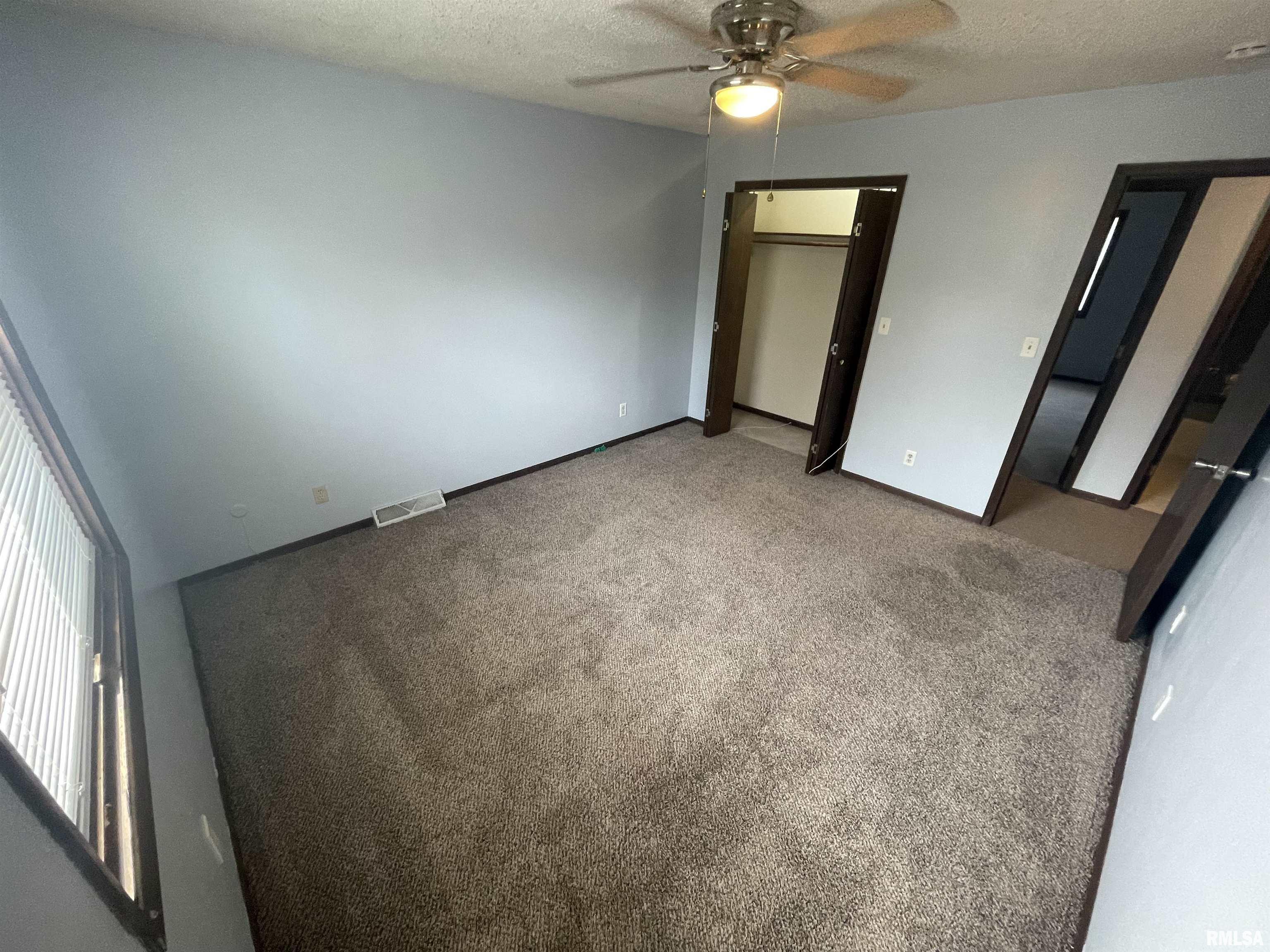 112 Mesa Road, Unit 3 Springfield, IL 62702 - Photo 8 of 9