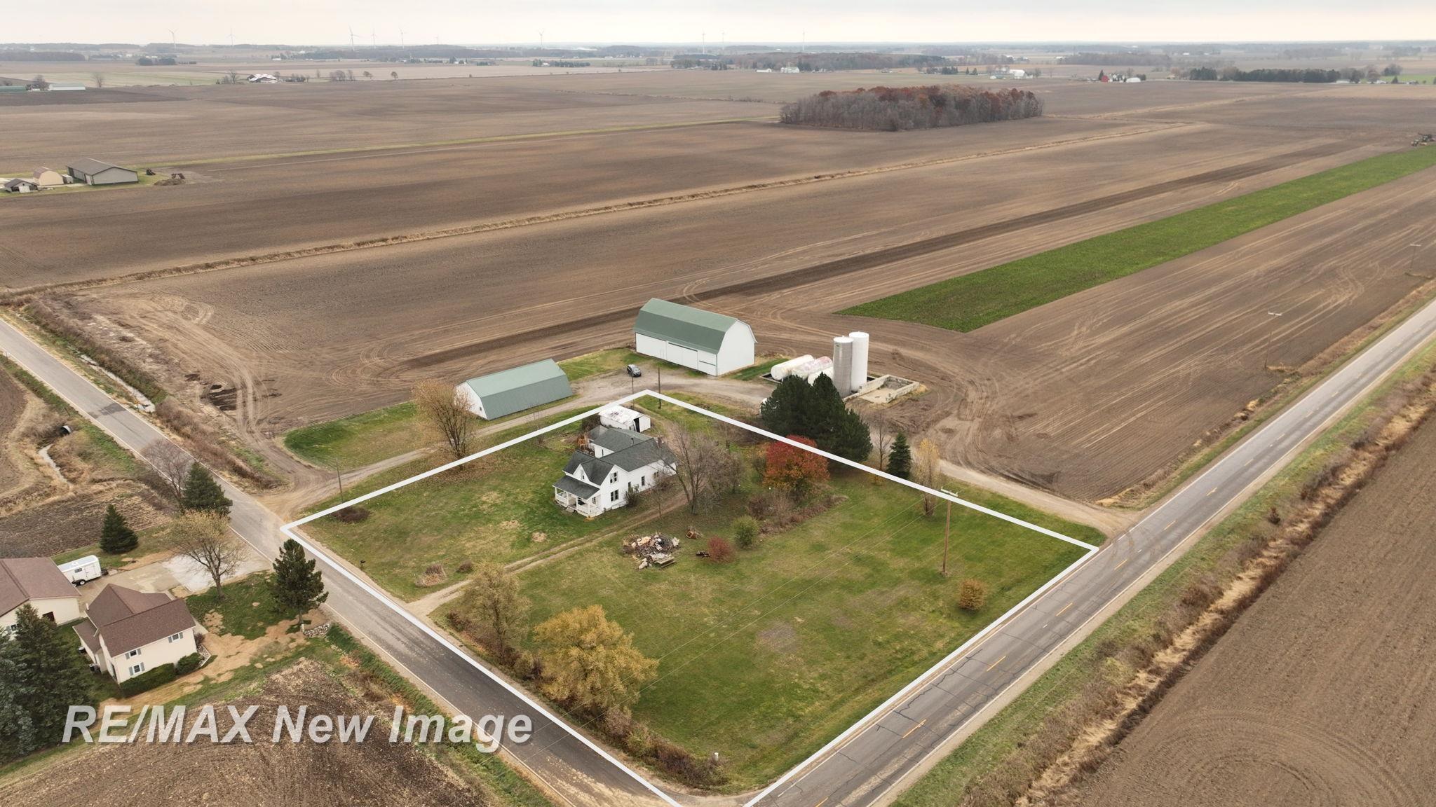 7991 Dixon Road Reese, MI 48757 - Photo 14 of 36