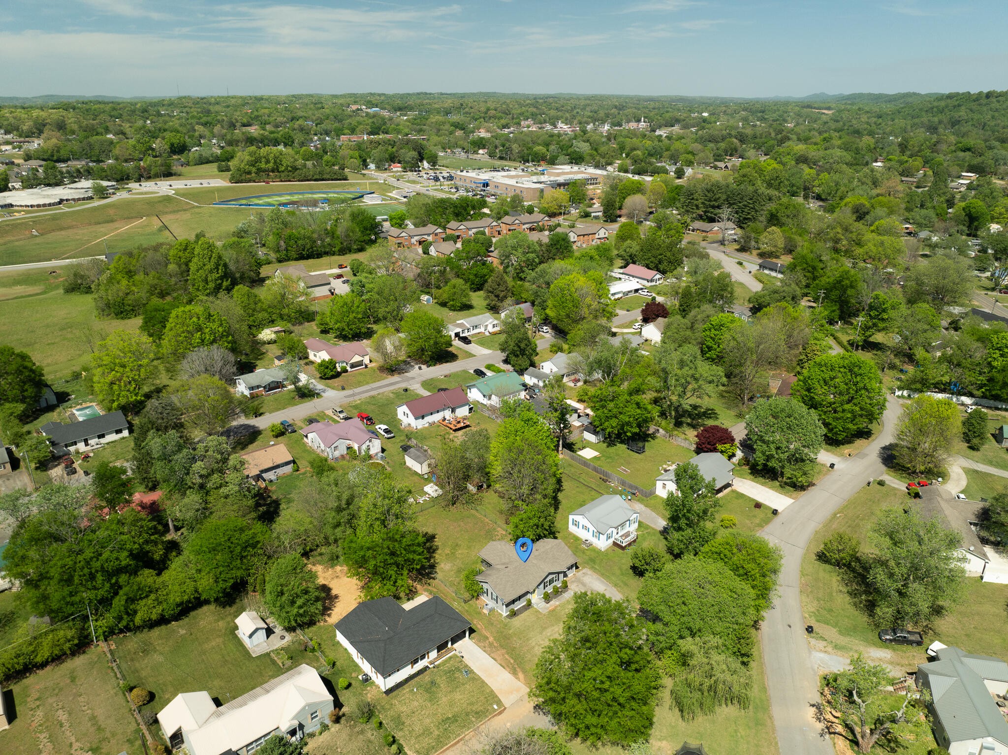 912 Barnabas Street Athens, TN 37303 - Photo 29 of 32 a view of a city