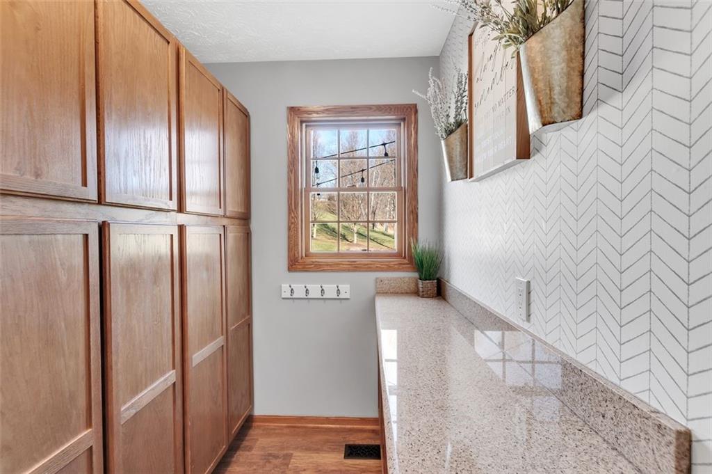 3990 Millers Run Road McDonald, PA 15057 - Photo 11 of 25 Gallery Image 11