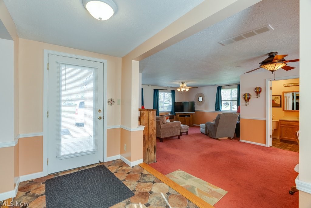 3709 Mayfair Road Uniontown, OH 44685 - Photo 16 of 35
