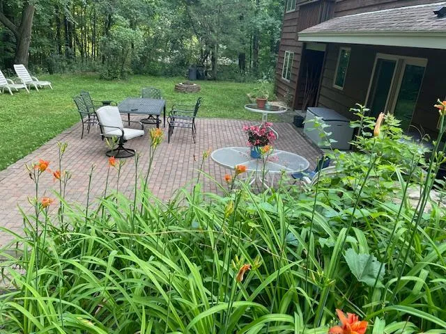 $1,050,000 | 19700 Hillside Street, Excelsior, MN 55331