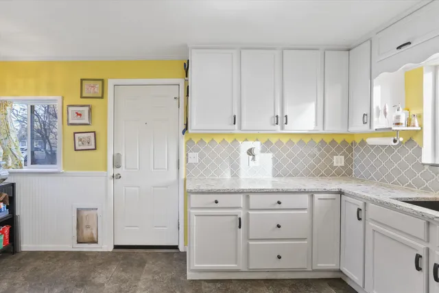 $310,000 | 408 East Crown Avenue, Spokane, WA 99207