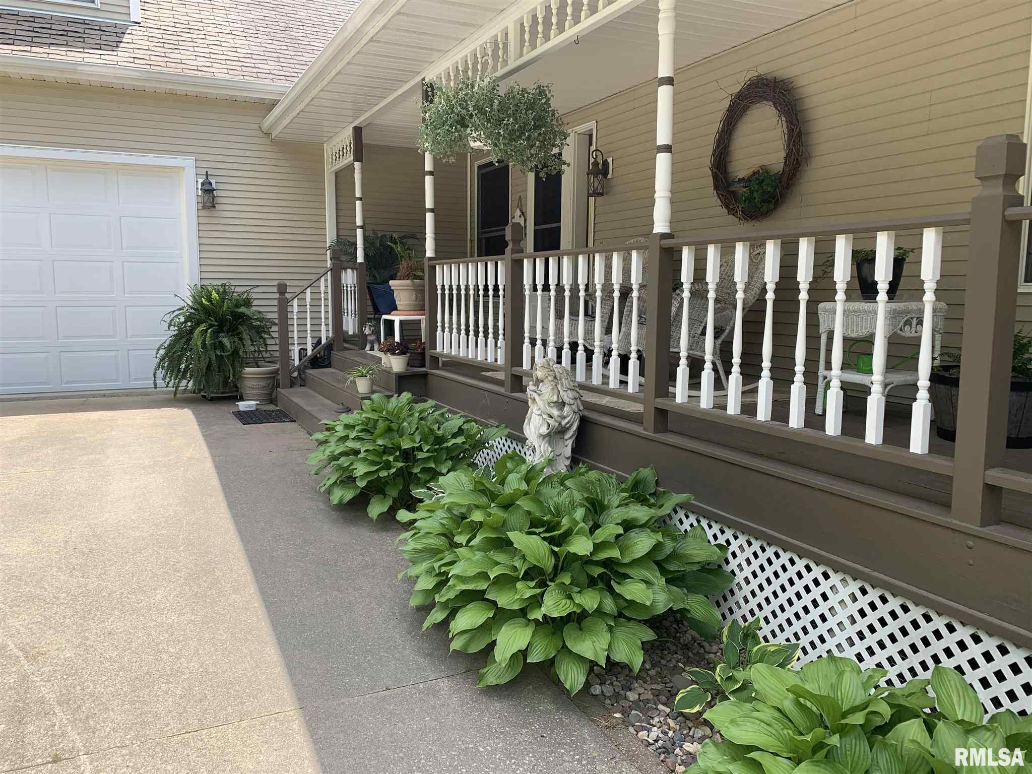 14287 Bellevue-Cascade Road Zwingle, IA 52079 - Photo 2 of 44 Gallery Image 2
