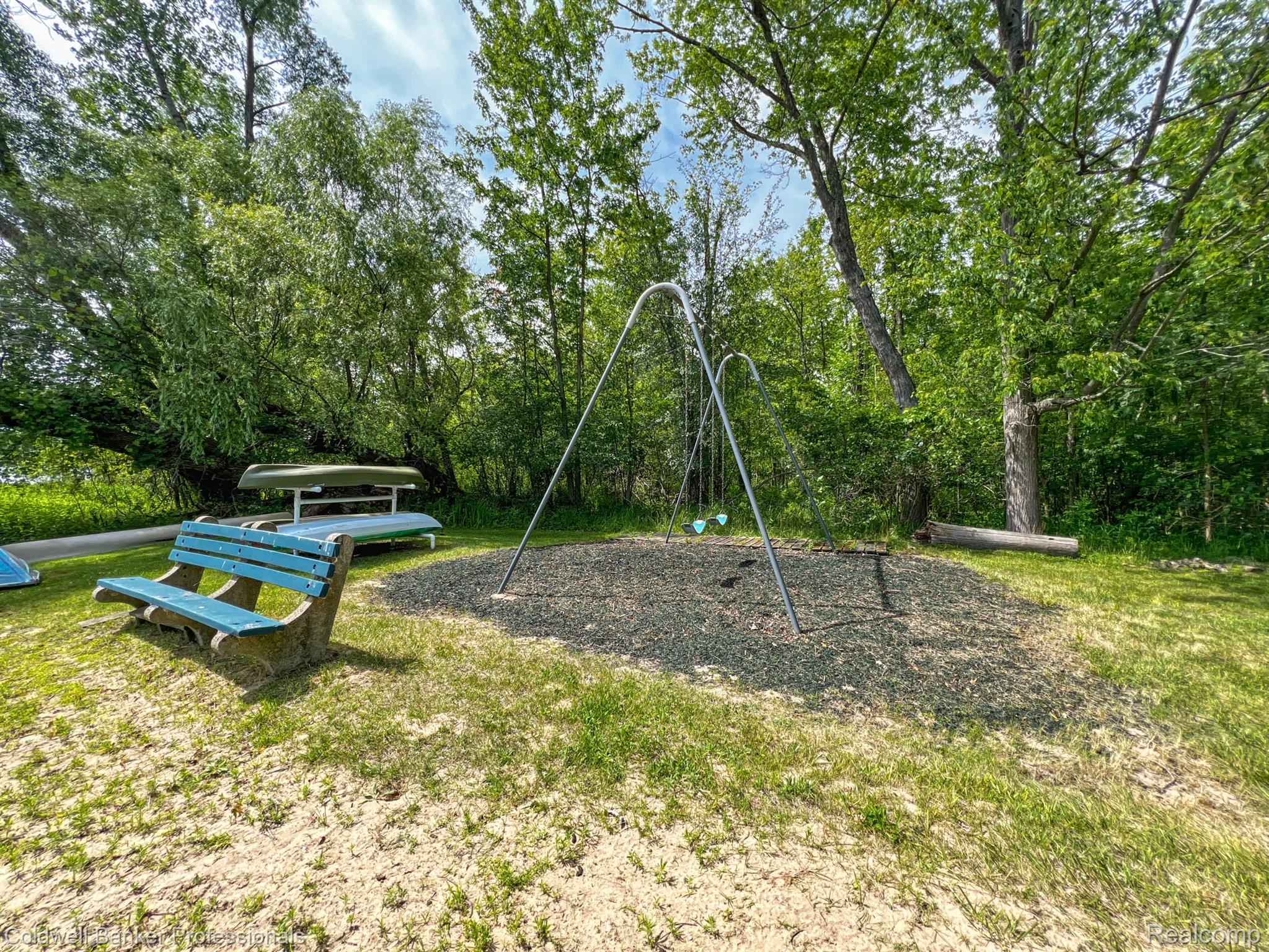 4972 Arrowhead Road West Bloomfield, MI 48323 - Photo 62 of 76 Gallery Image 62