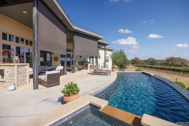 a view of outdoor space yard and patio