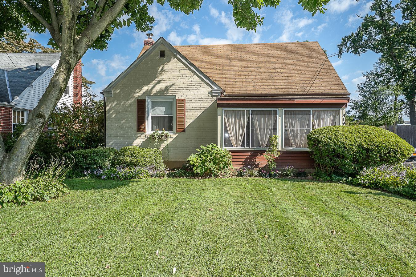 319 Hawarden Road Springfield, PA 19064 - Photo 1 of 45