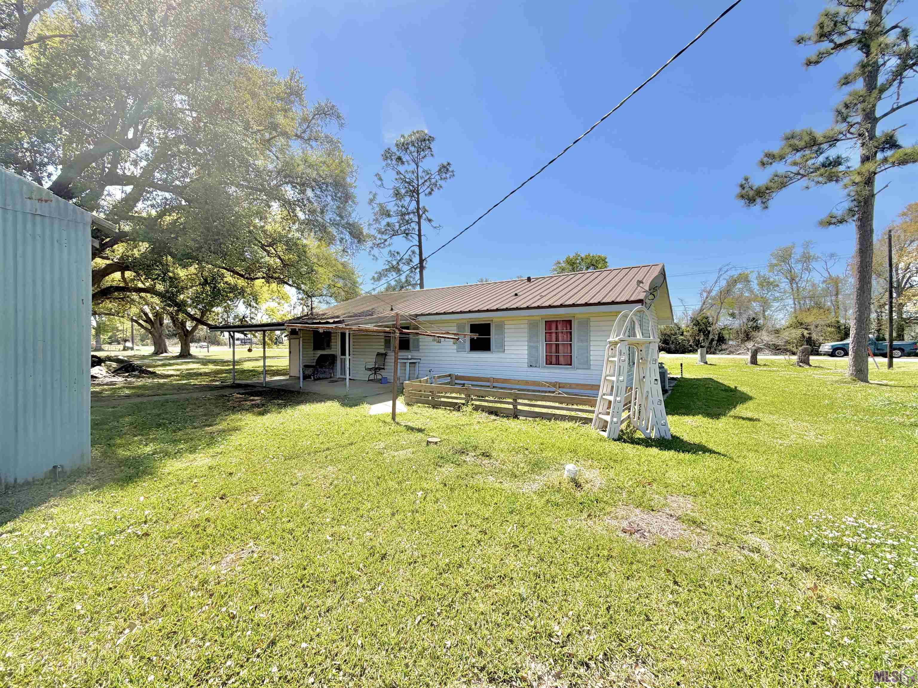 963 Bayou Dularge Road Houma, LA 70363 - Photo 2 of 10