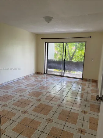 $2,450 | 15163 Northeast 6th Avenue, Unit 15, Miami, FL 33162