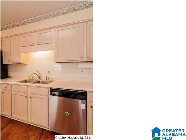 106 Ivy Circle Pelham, AL 35124 - Photo 16 of 31