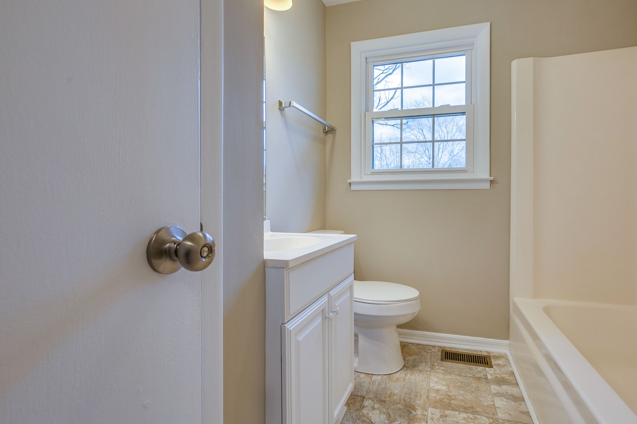 1011 Double Springs Road Murfreesboro, TN 37127 - Photo 17 of 32 Gallery Image 17