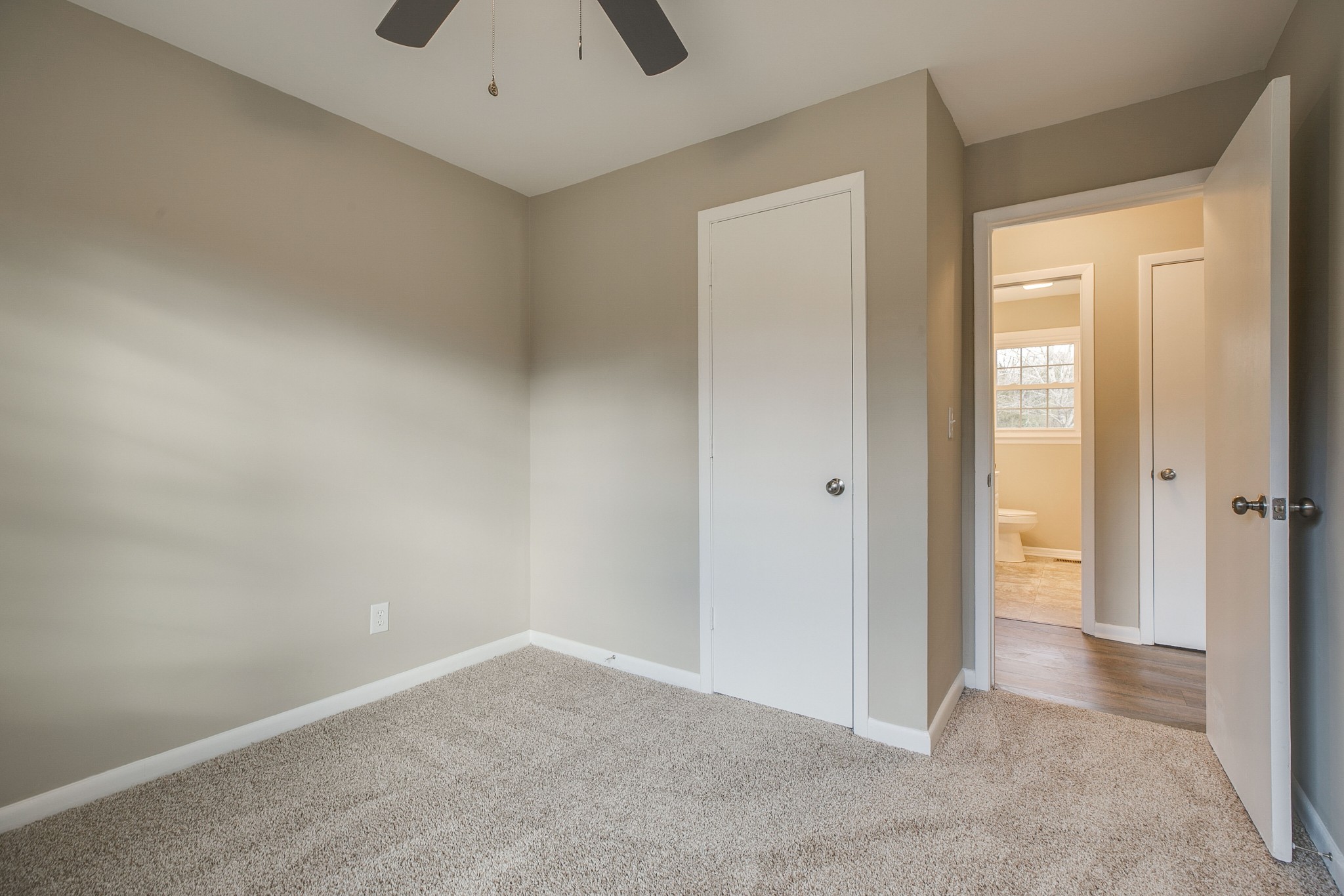 1011 Double Springs Road Murfreesboro, TN 37127 - Photo 20 of 32 Gallery Image 20