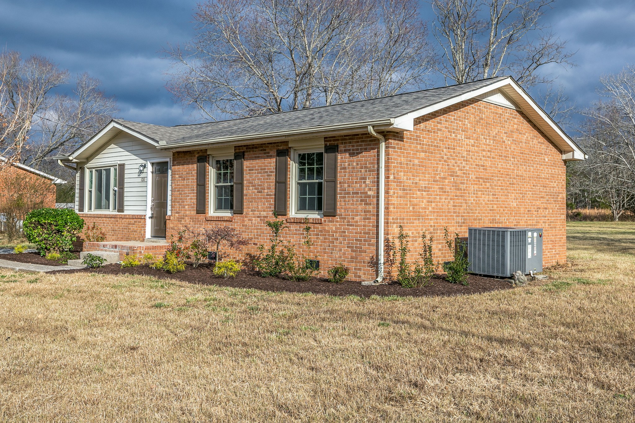 1011 Double Springs Road Murfreesboro, TN 37127 - Photo 3 of 32 Gallery Image 3