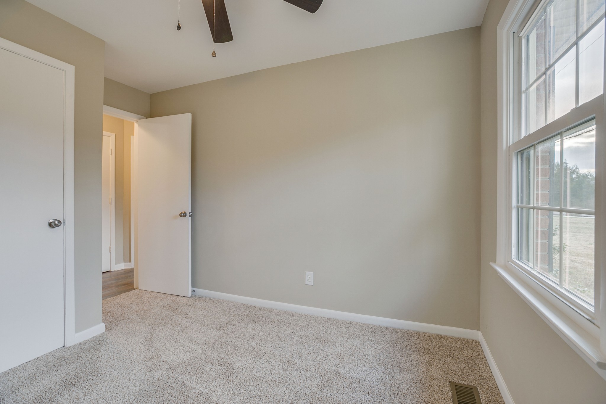1011 Double Springs Road Murfreesboro, TN 37127 - Photo 21 of 32 Gallery Image 21