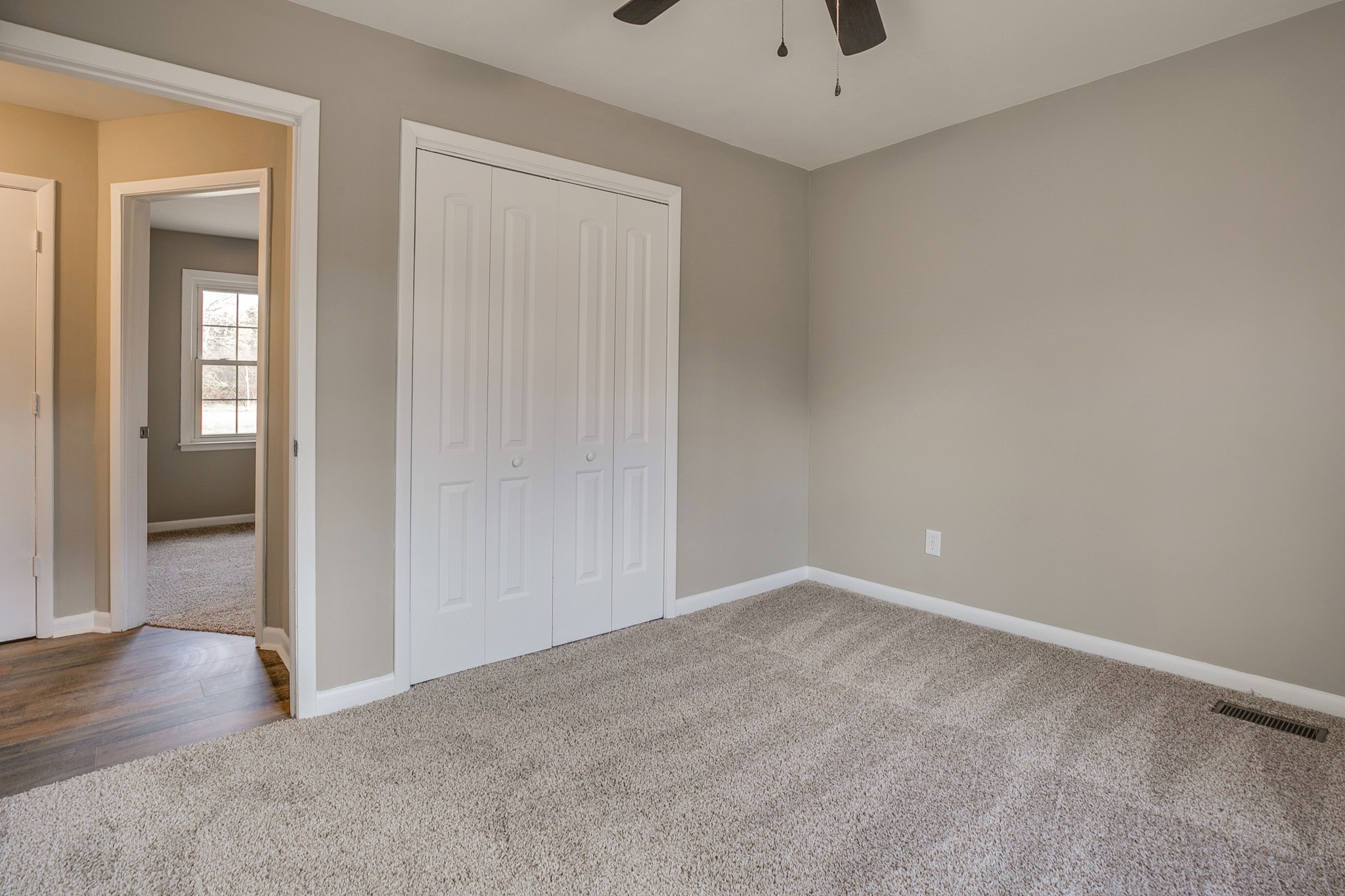 1011 Double Springs Road Murfreesboro, TN 37127 - Photo 27 of 32 Gallery Image 27
