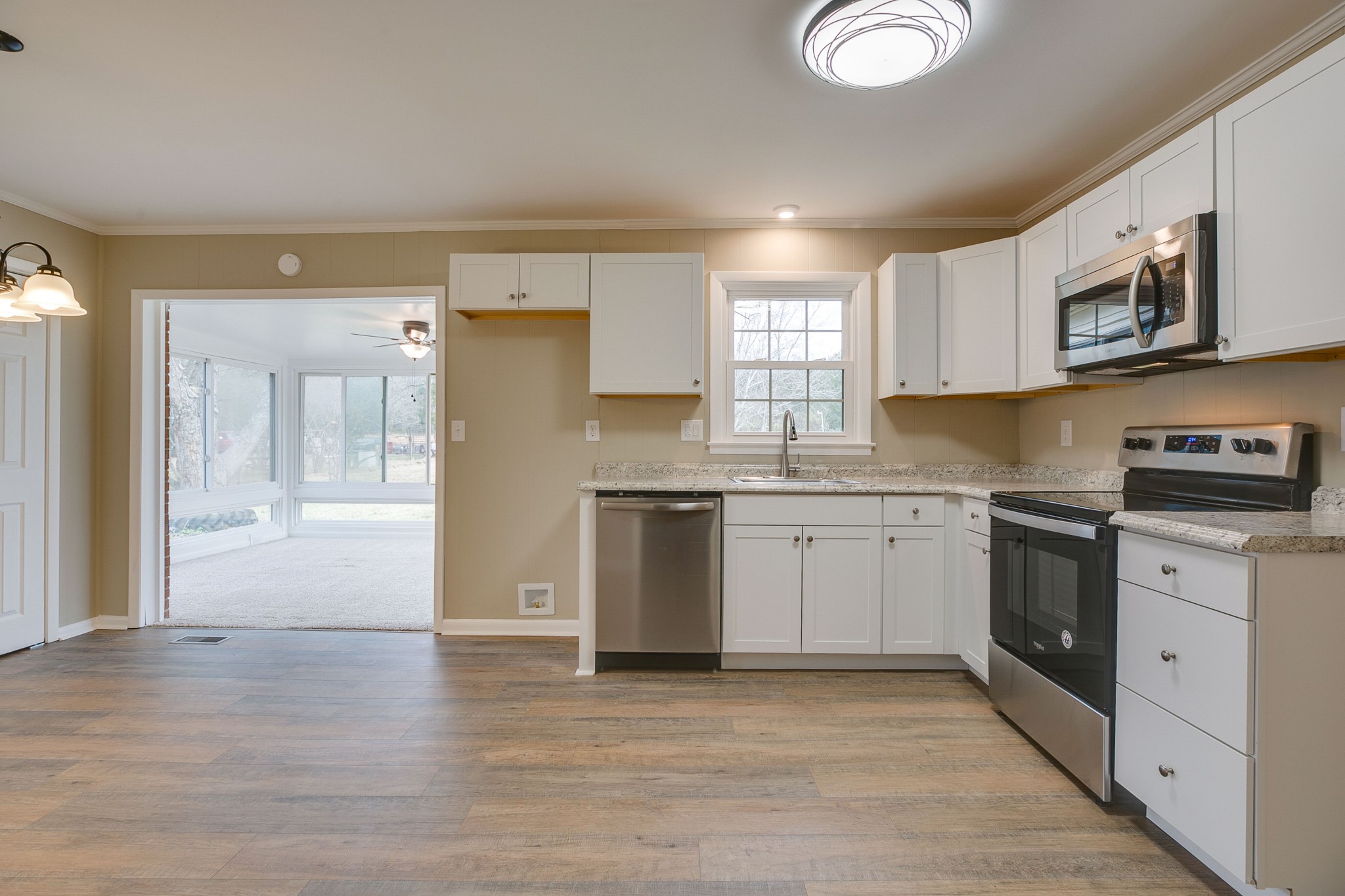 1011 Double Springs Road Murfreesboro, TN 37127 - Photo 8 of 32 Gallery Image 8