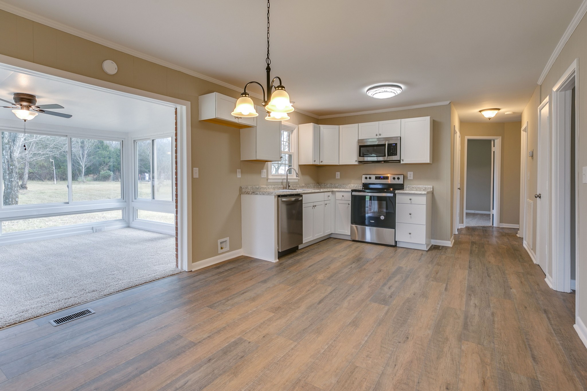 1011 Double Springs Road Murfreesboro, TN 37127 - Photo 9 of 32 Gallery Image 9