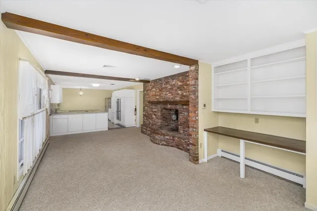 $679,900 | 11 Strawberry Hill Road, Bedford, NH 03110