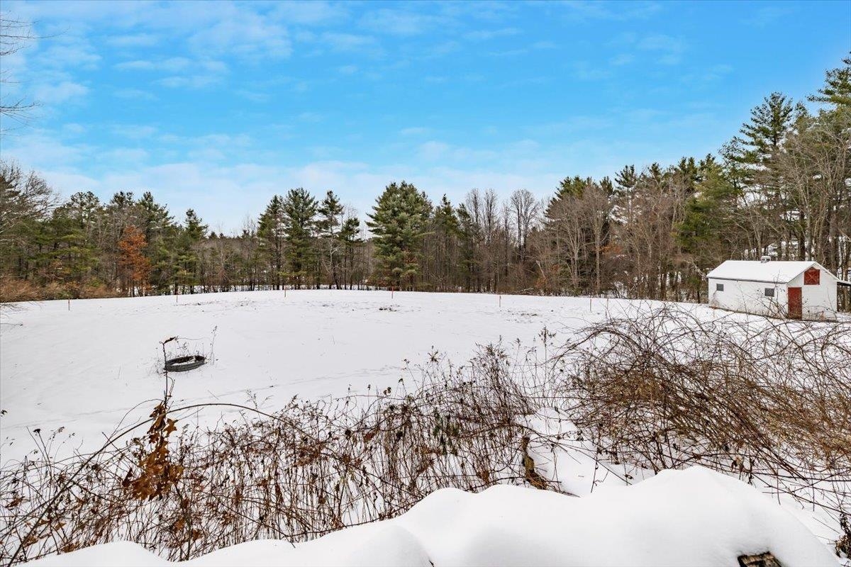 11 Strawberry Hill Road Bedford, NH 03110 - Photo 49 of 53