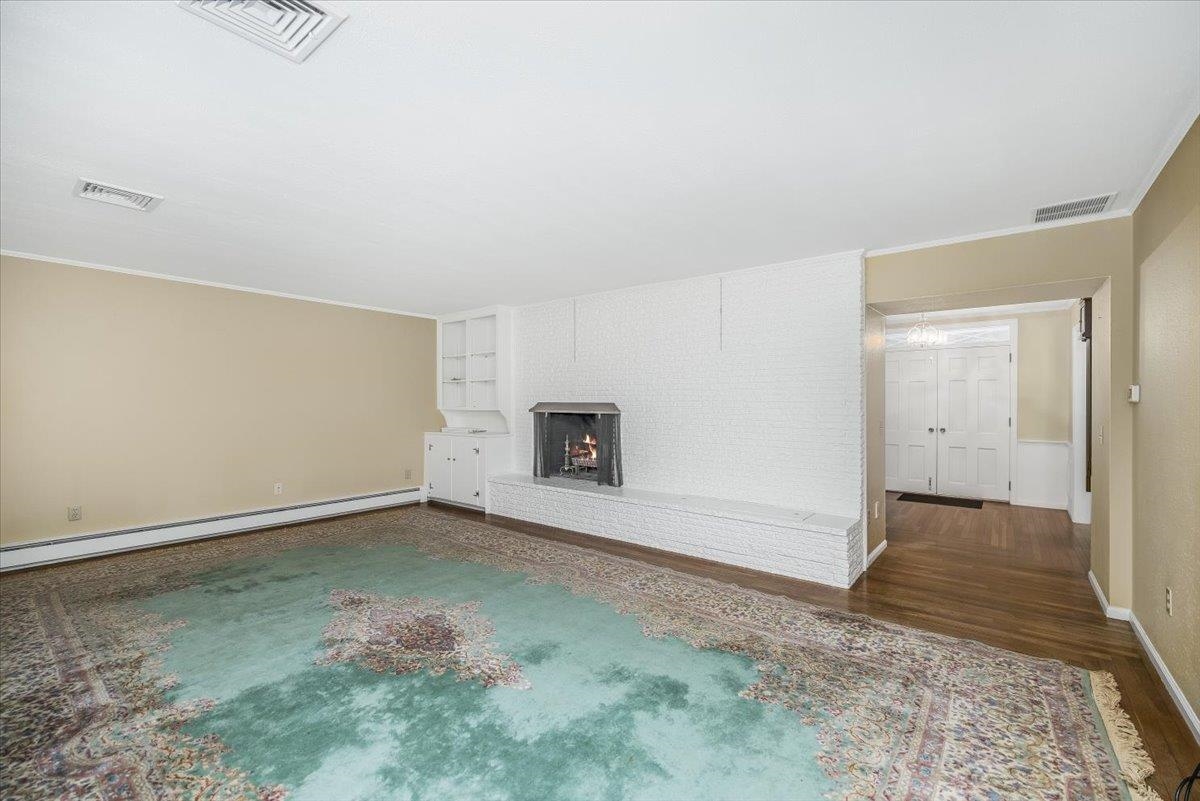 11 Strawberry Hill Road Bedford, NH 03110 - Photo 5 of 53