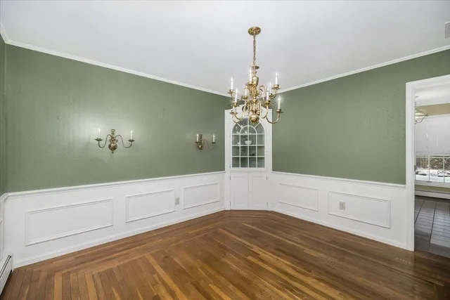 $679,900 | 11 Strawberry Hill Road, Bedford, NH 03110