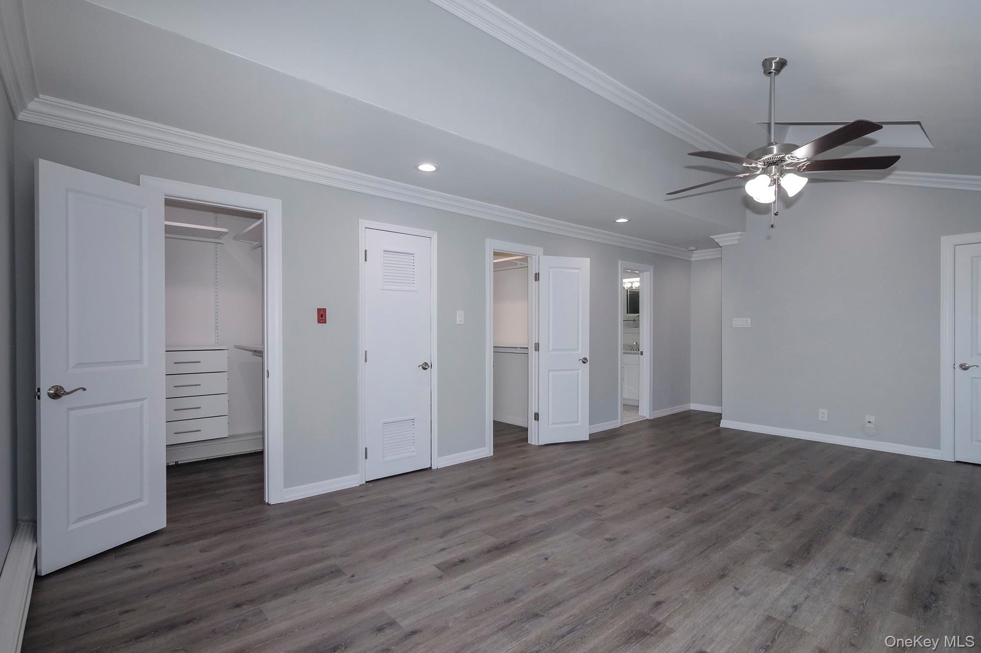 5 Merman Place, Unit 5 Babylon, NY 11702 - Photo 10 of 11 Gallery Image 10
