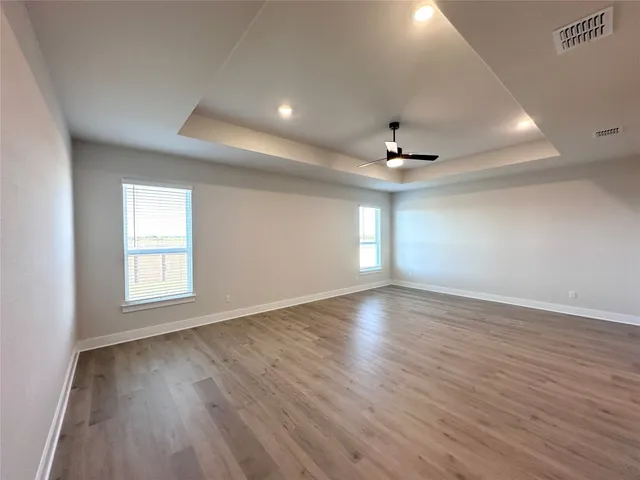 $576,900 | 232 East Luna Blue Lane, Jarrell, TX 76537