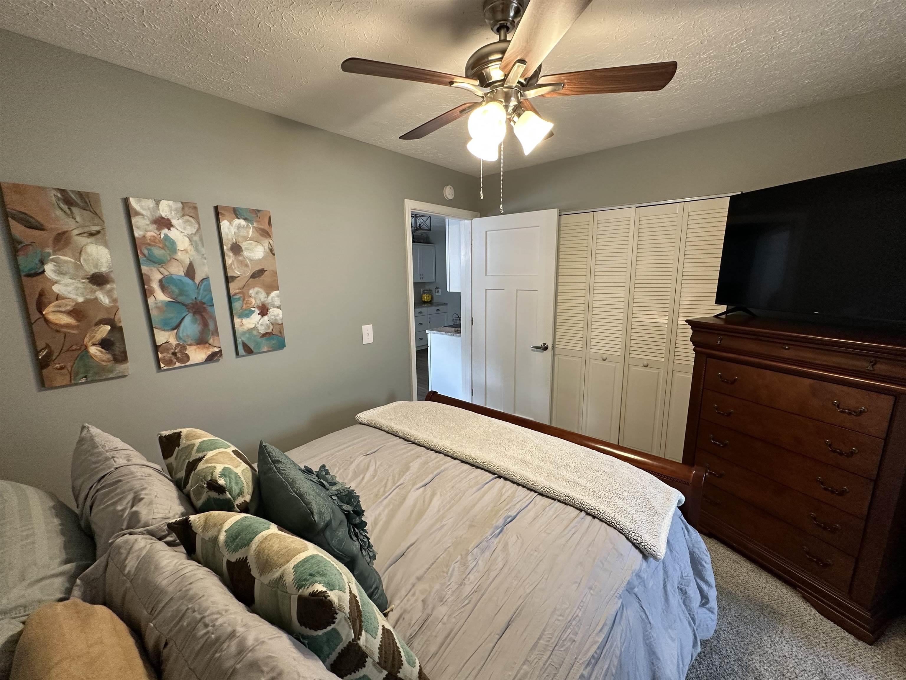 714 Q Street Bedford, IN 47421 - Photo 33 of 36