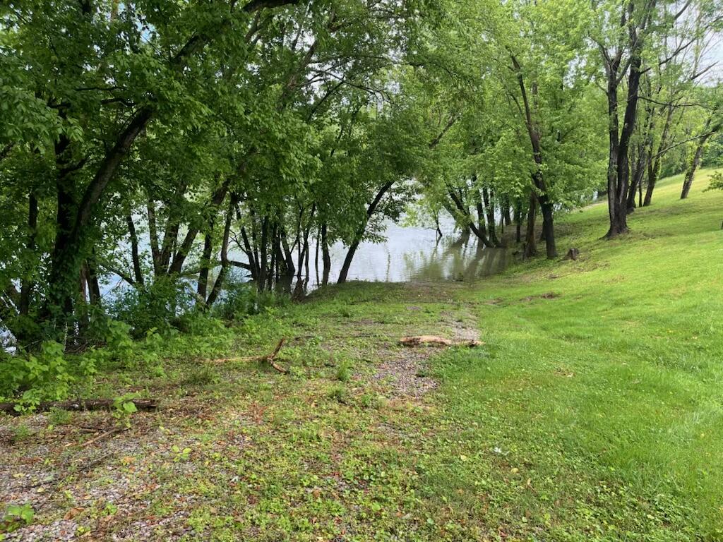 75 Taylorcraft Road Burkesville, KY 42717 - Photo 2 of 13 IMG_7350