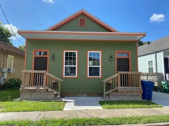$1,200 | 927 9th Street, Gretna, LA 70053