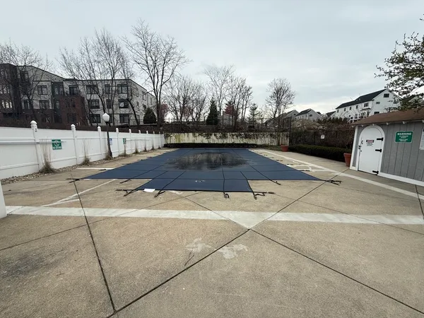 $2,500 | 14 Heron Street, Unit 208, Boston, MA 02132