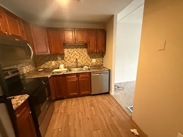 $2,500 | 14 Heron Street, Unit 208, Boston, MA 02132