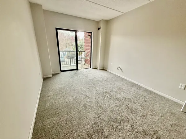 $2,500 | 14 Heron Street, Unit 208, Boston, MA 02132