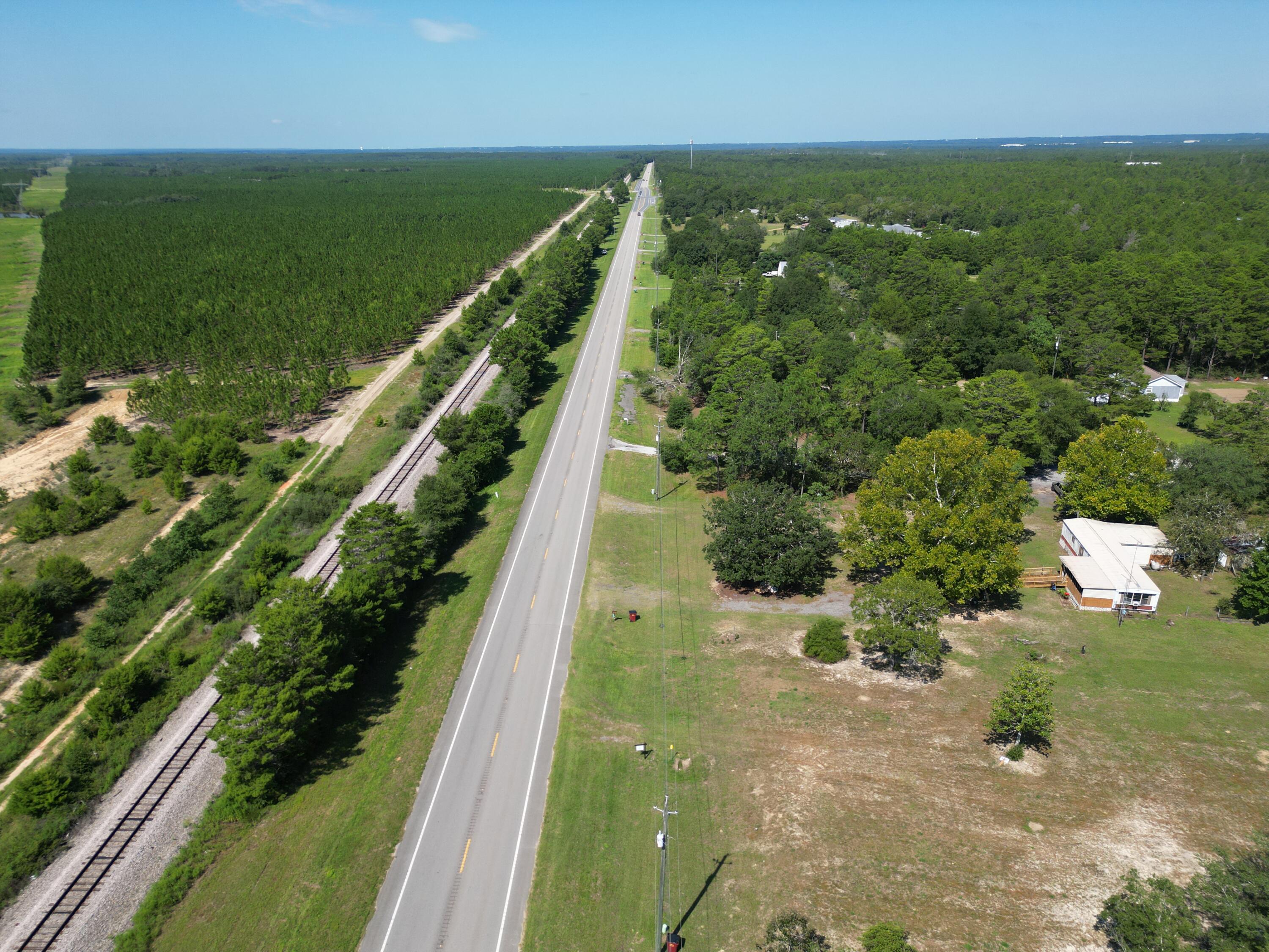 4099 US 90 Crestview, FL 32539 - Photo 5 of 9 dji_fly_20250824_202134_303_175613612921