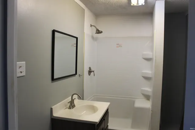 $290,000 | 107 West Felicity Street, Angola, IN 46703