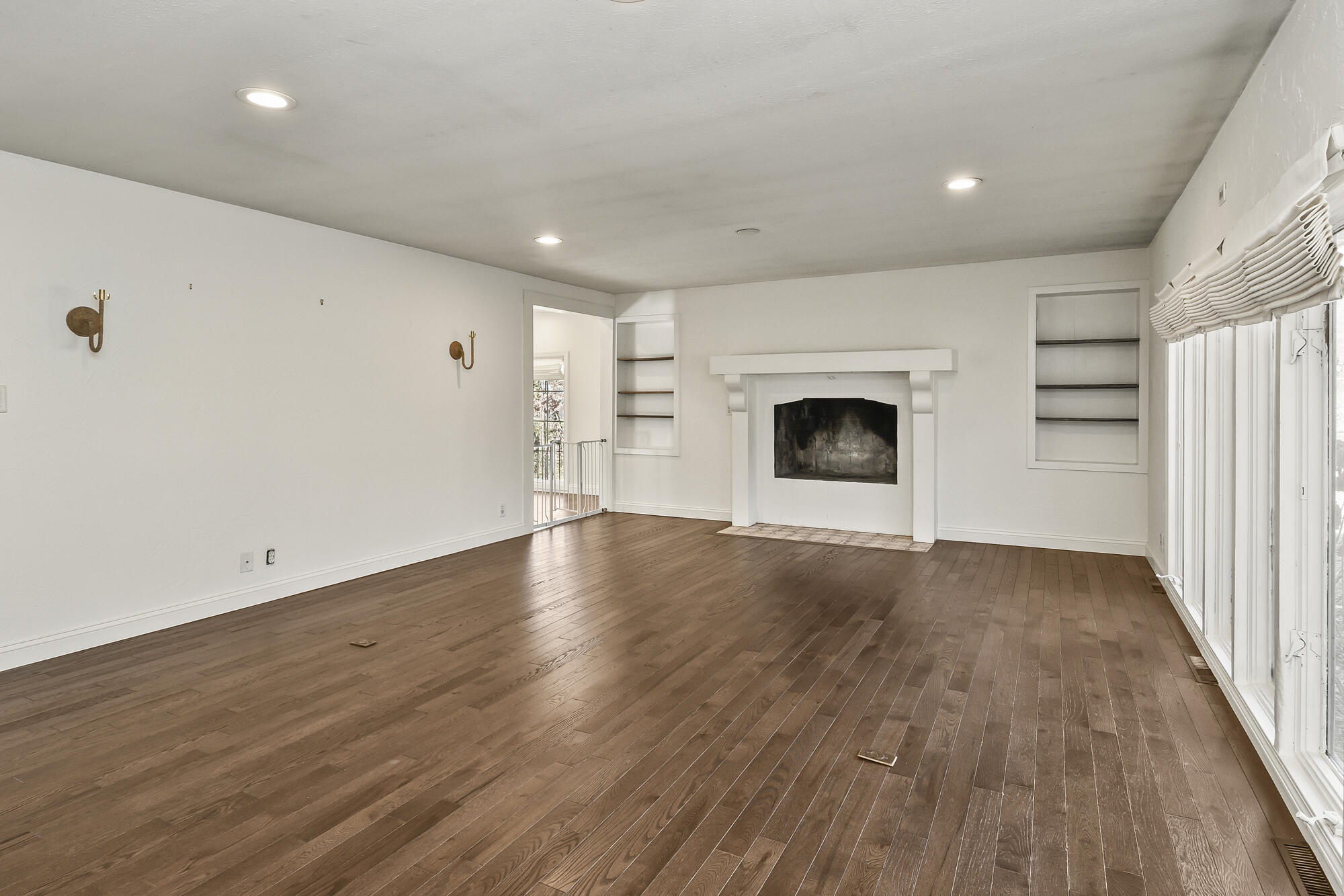 4254 East Ridgeview Drive Springfield, MO 65809 - Photo 15 of 80 16