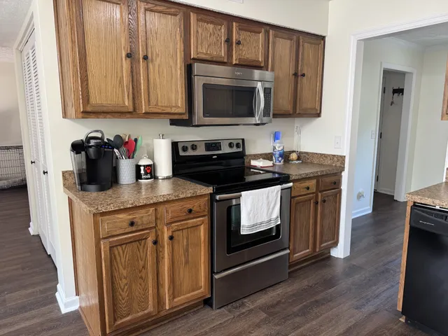 $409,900 | 1200 Springwood Drive, Old Hickory, TN 37138