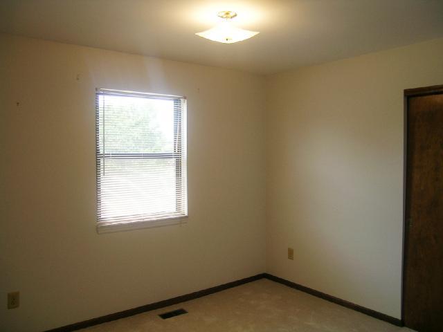 6626 Treeview Court Columbus, OH 43231 - Photo 8 of 13