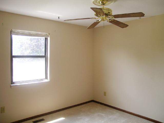 6626 Treeview Court Columbus, OH 43231 - Photo 9 of 13