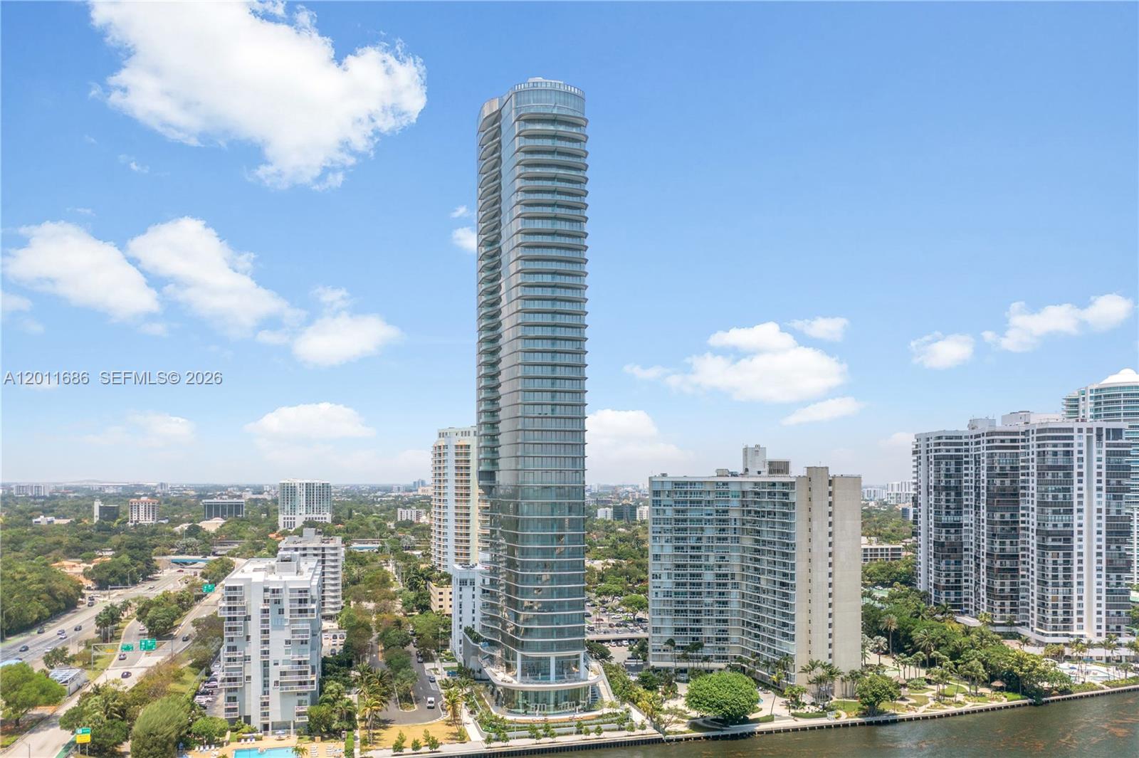 175 Southeast 25th Road, Unit 3303 Miami, FL 33129 - Photo 26 of 27