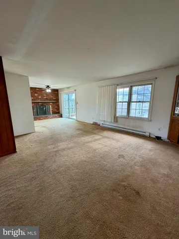 $299,000 | 3 Queens Way, Newark, DE 19713