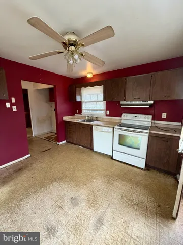 $299,000 | 3 Queens Way, Newark, DE 19713