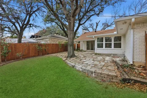 $719,900 | 7728 Lemmonwood Drive, Dallas, TX 75231