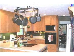 261 Baboosic Lake Road Merrimack, NH 03054 - Photo 4 of 5