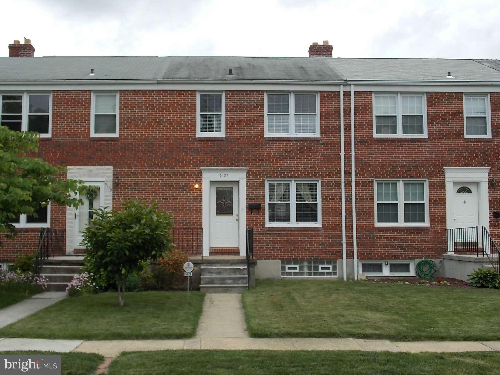 6121 Mt Ridge Road Baltimore, MD 21228 - Photo 1 of 20 Exterior (Front)