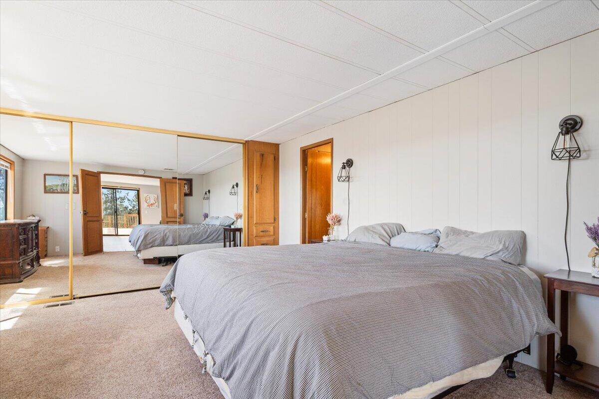 16702 Southwest Steelhead Road Terrebonne, OR 97760 - Photo 12 of 47 29-Primary Bedroom